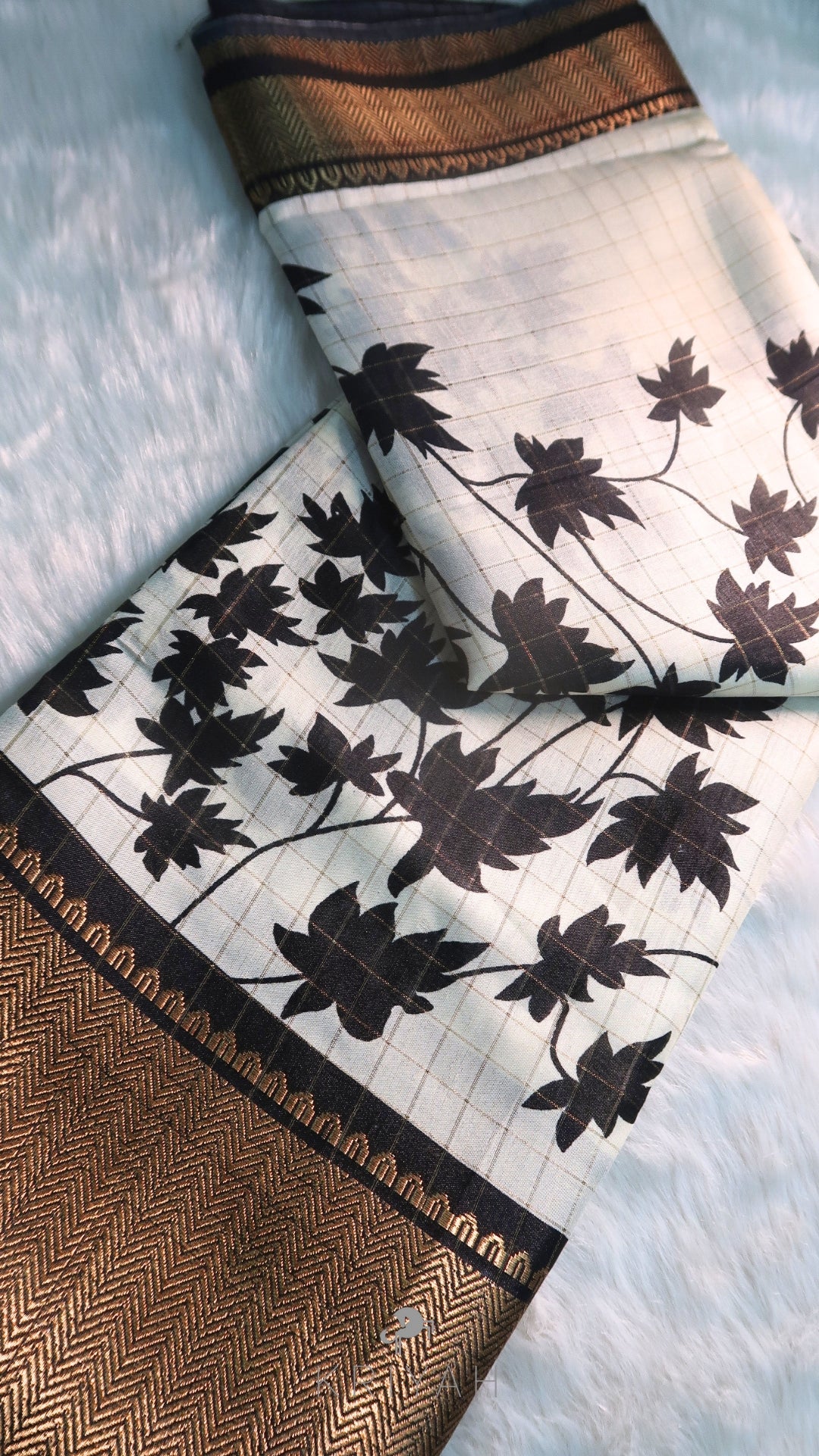 DOLA SILK SAREE WITH FLORAL PRINT BLACK