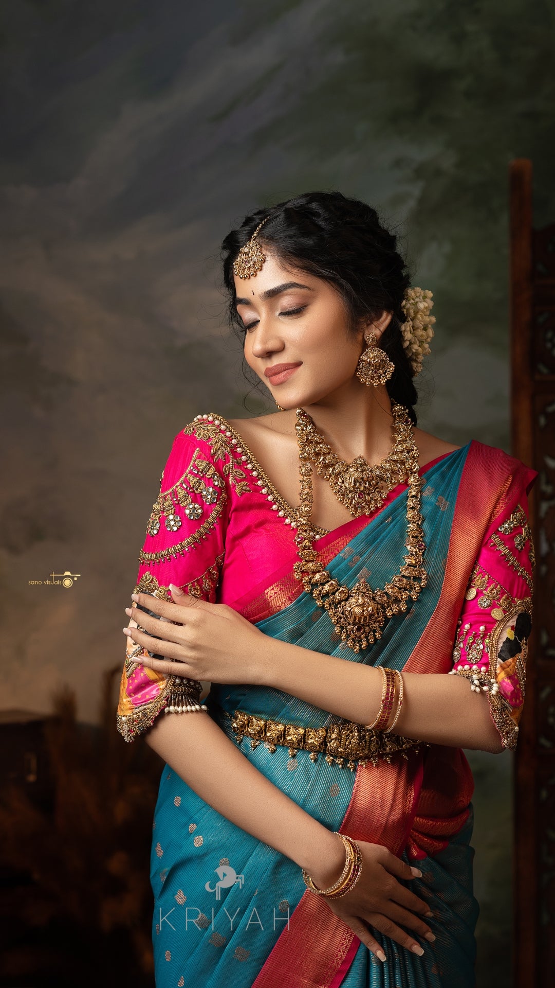 Blue Vaira Oosi saree