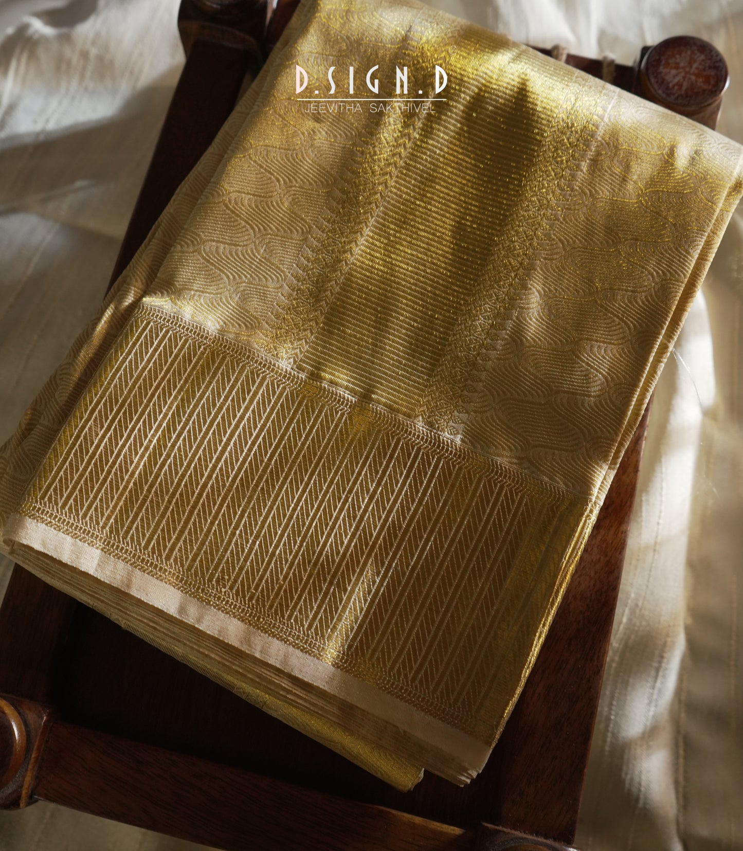 Aazhi- Celestial gold Spl Silk Blend Dhoti