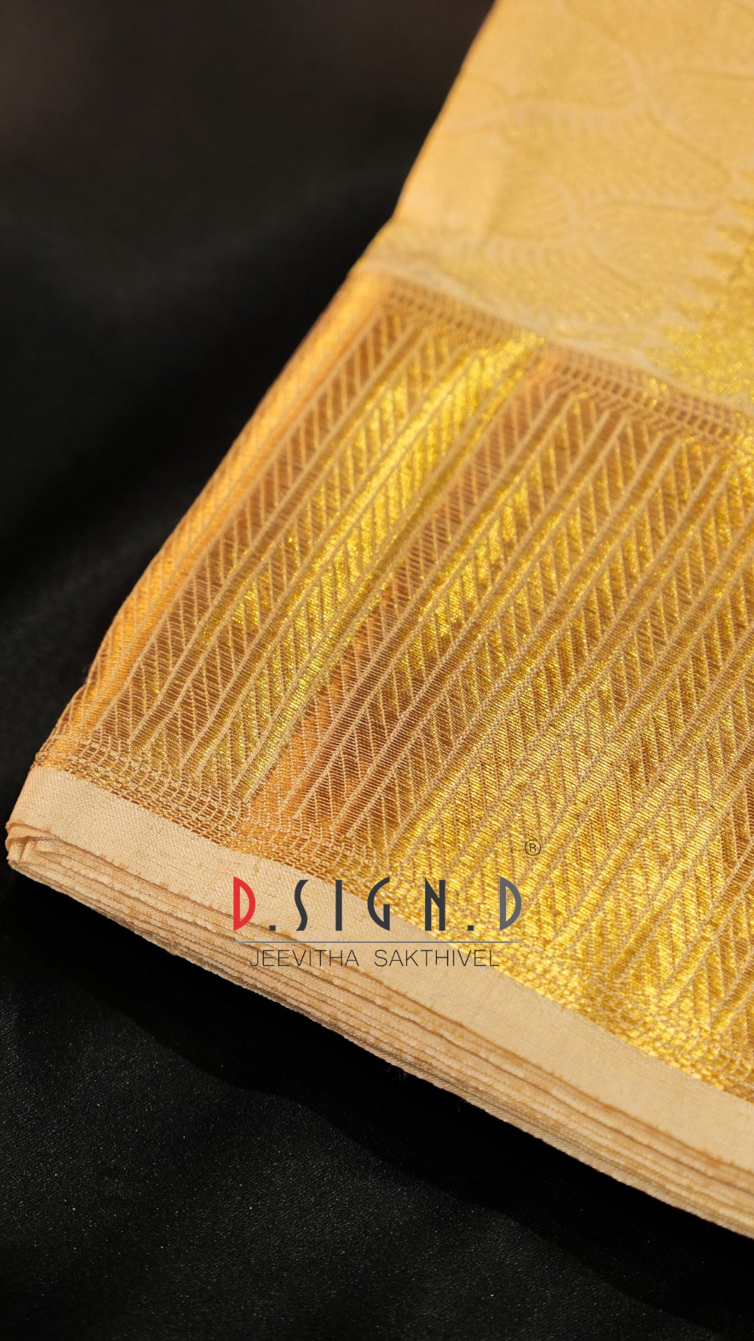 Aazhi- Celestial gold Spl Silk Blend Dhoti