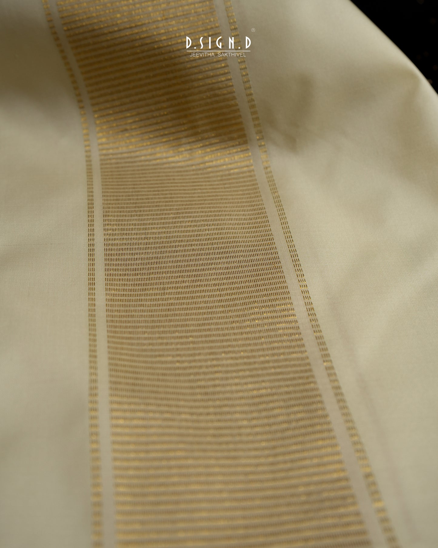 2G ZARI HANDLOOM -PICHWAI BORDER PURE SILK DHOTI - 9x5