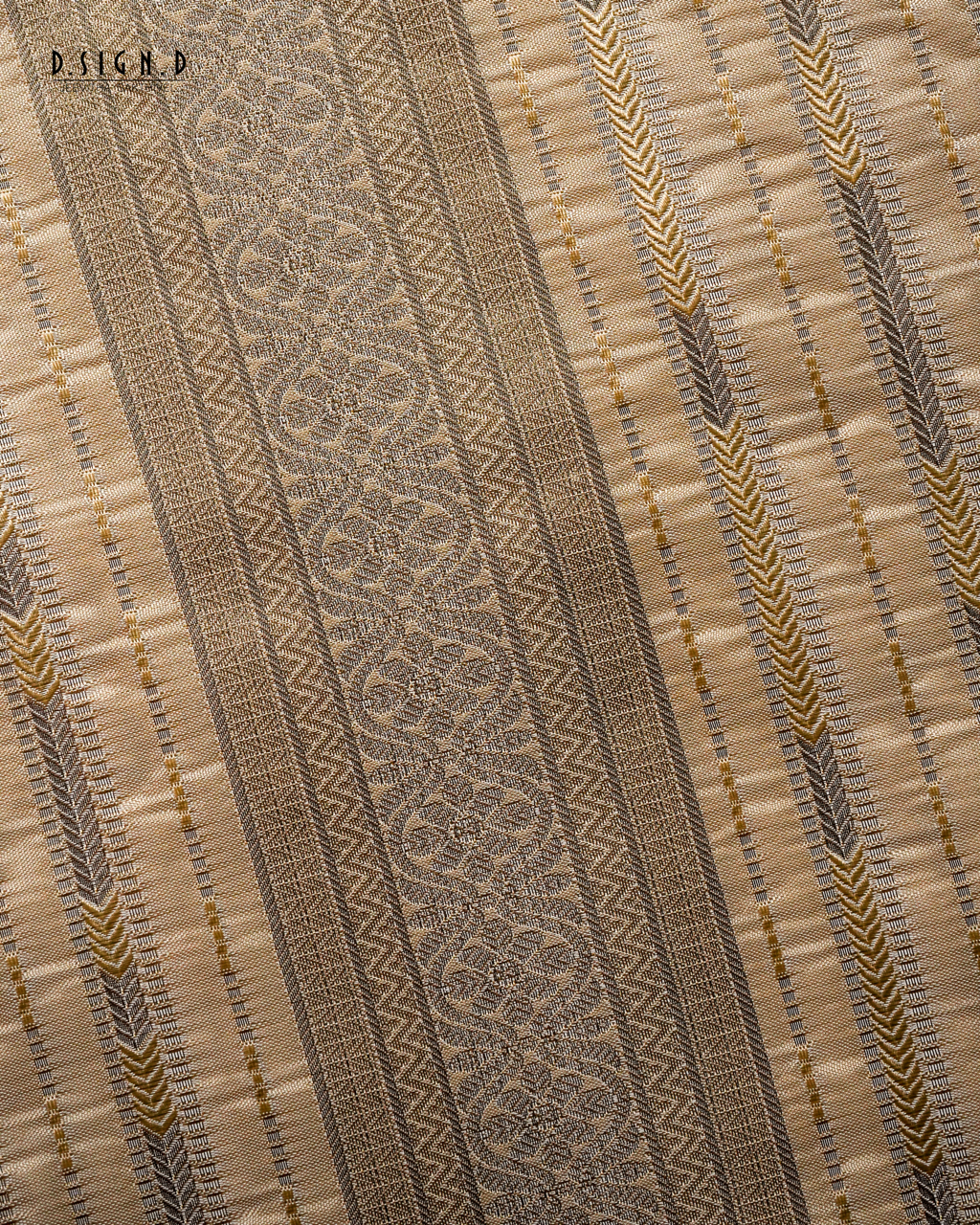 DHARA GOLD FINE SILK DHOTI SET