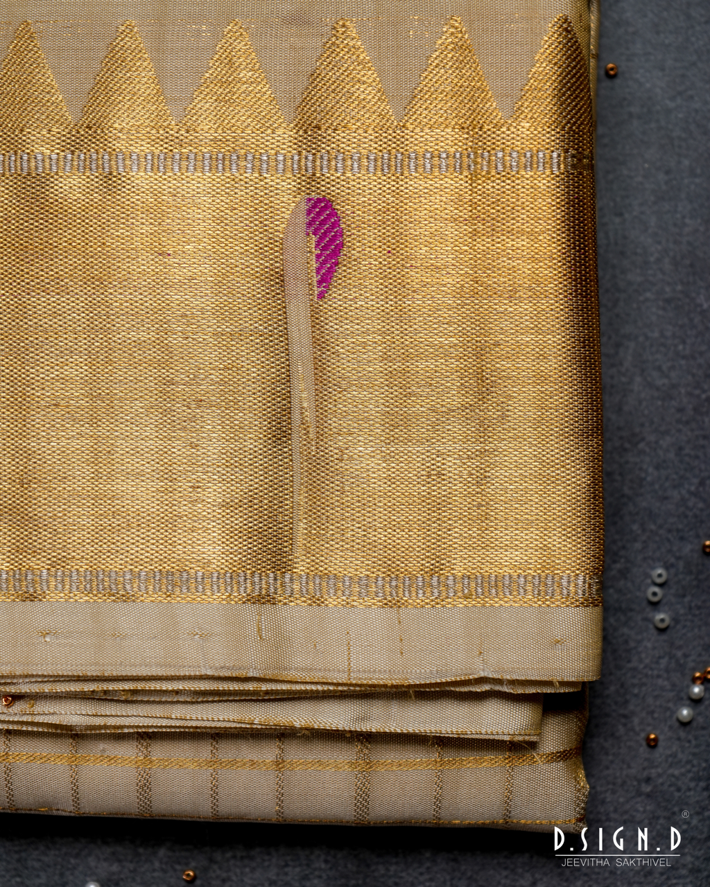 2G ZARI HANDLOOM PAITHANI DHOTI & VASTRAM 9x5