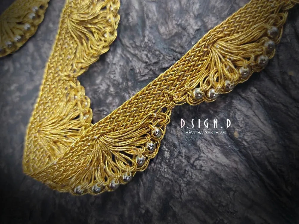 scalloped waist belt