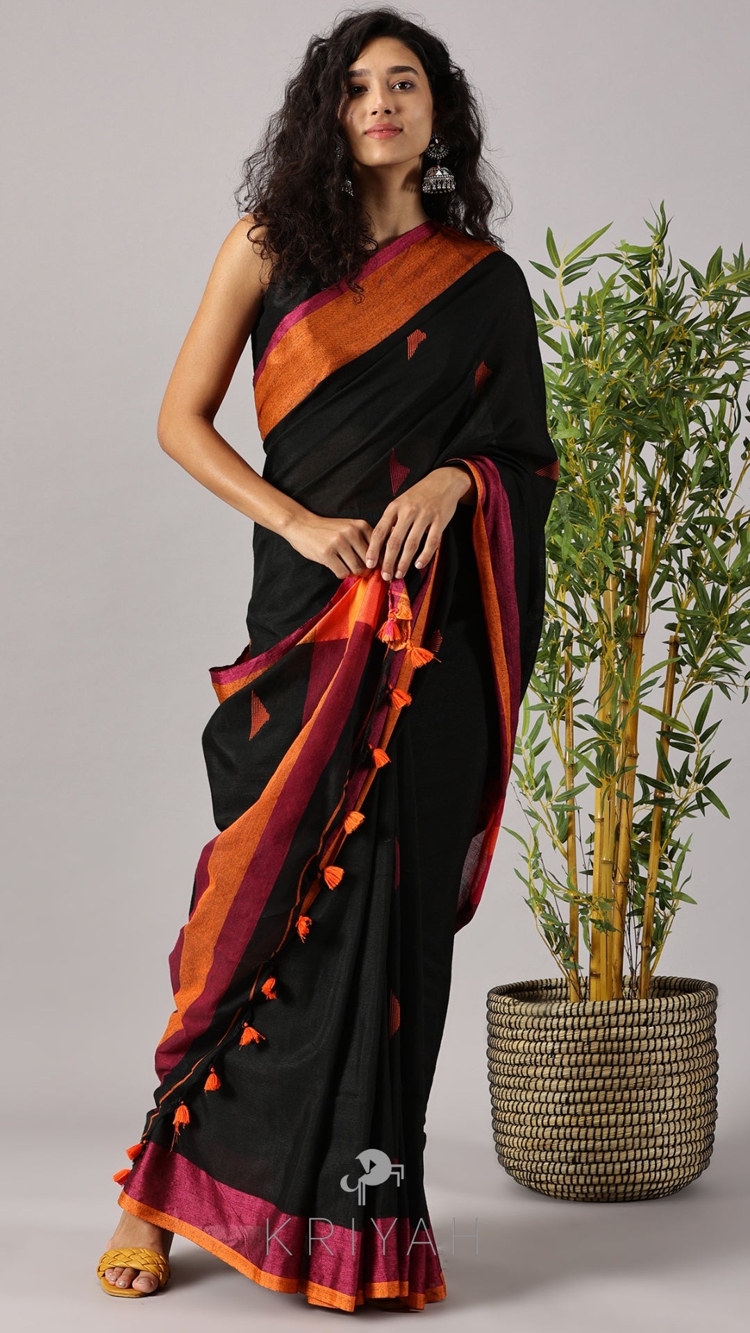 Avira - Black Mul Saree