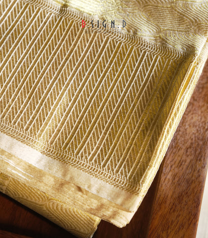 Aazhi- Celestial gold Spl Silk Blend Dhoti