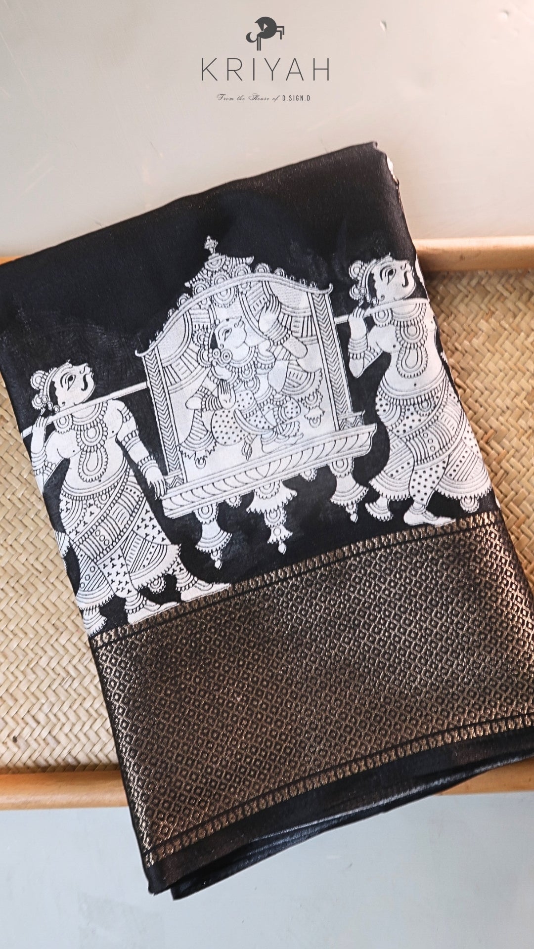 DOLA SILK SAREE WITH PALLENQUIN PRINT BLACK