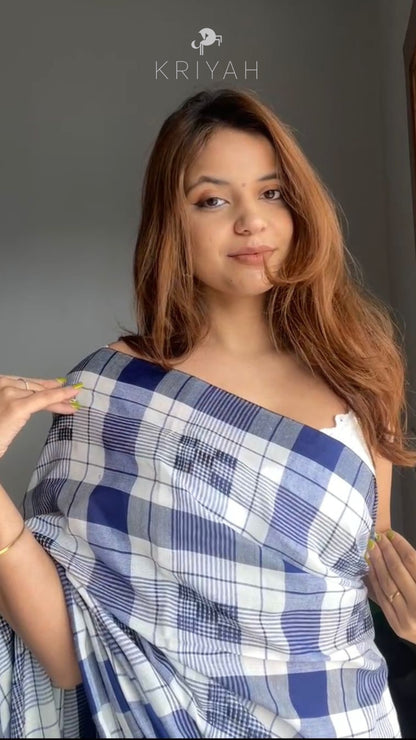 Avira- Mul Saree