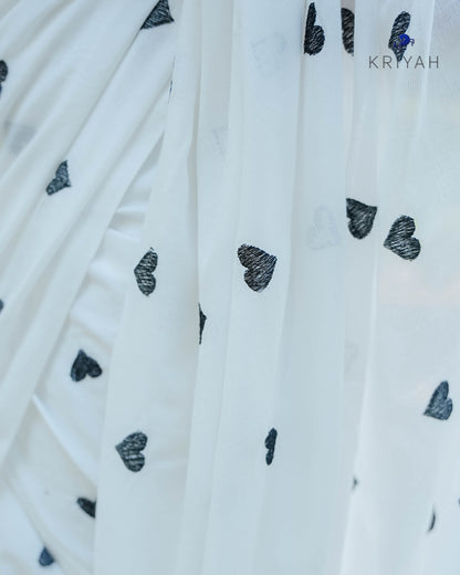 Avira heart Mul Saree - White