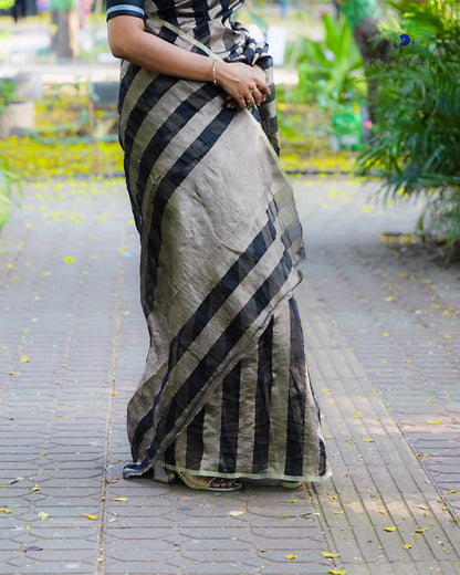 Tara- Black gold striped Crush Saree