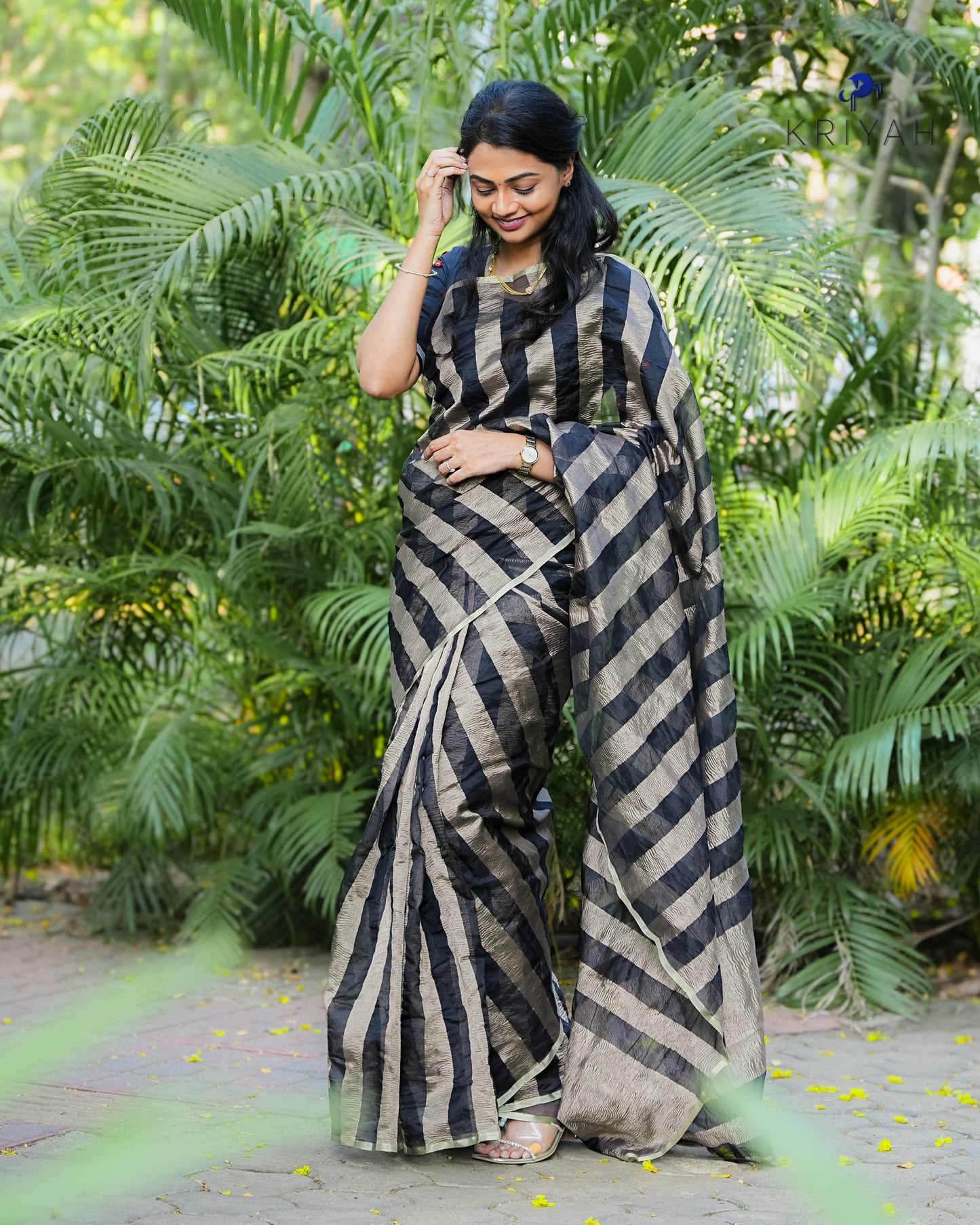Tara- Black gold striped Crush Saree