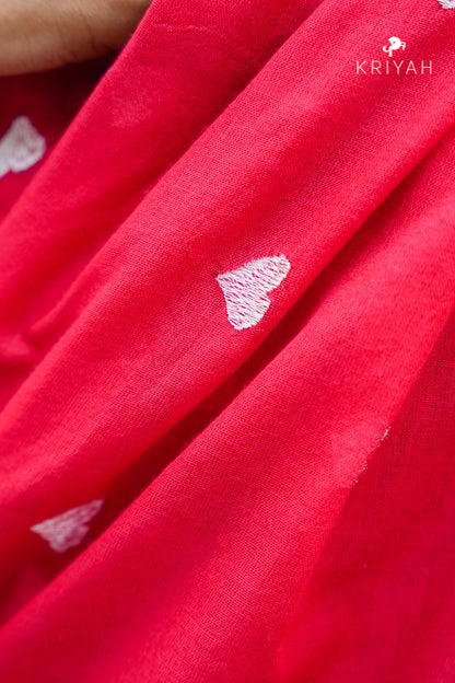 Avira heart Mul Saree - Red