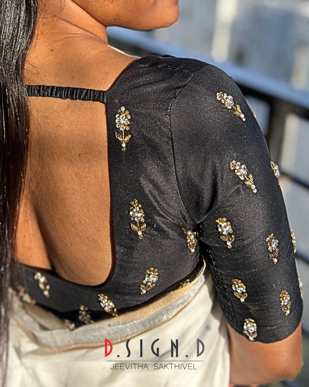Anika - Black Size flex Blouse