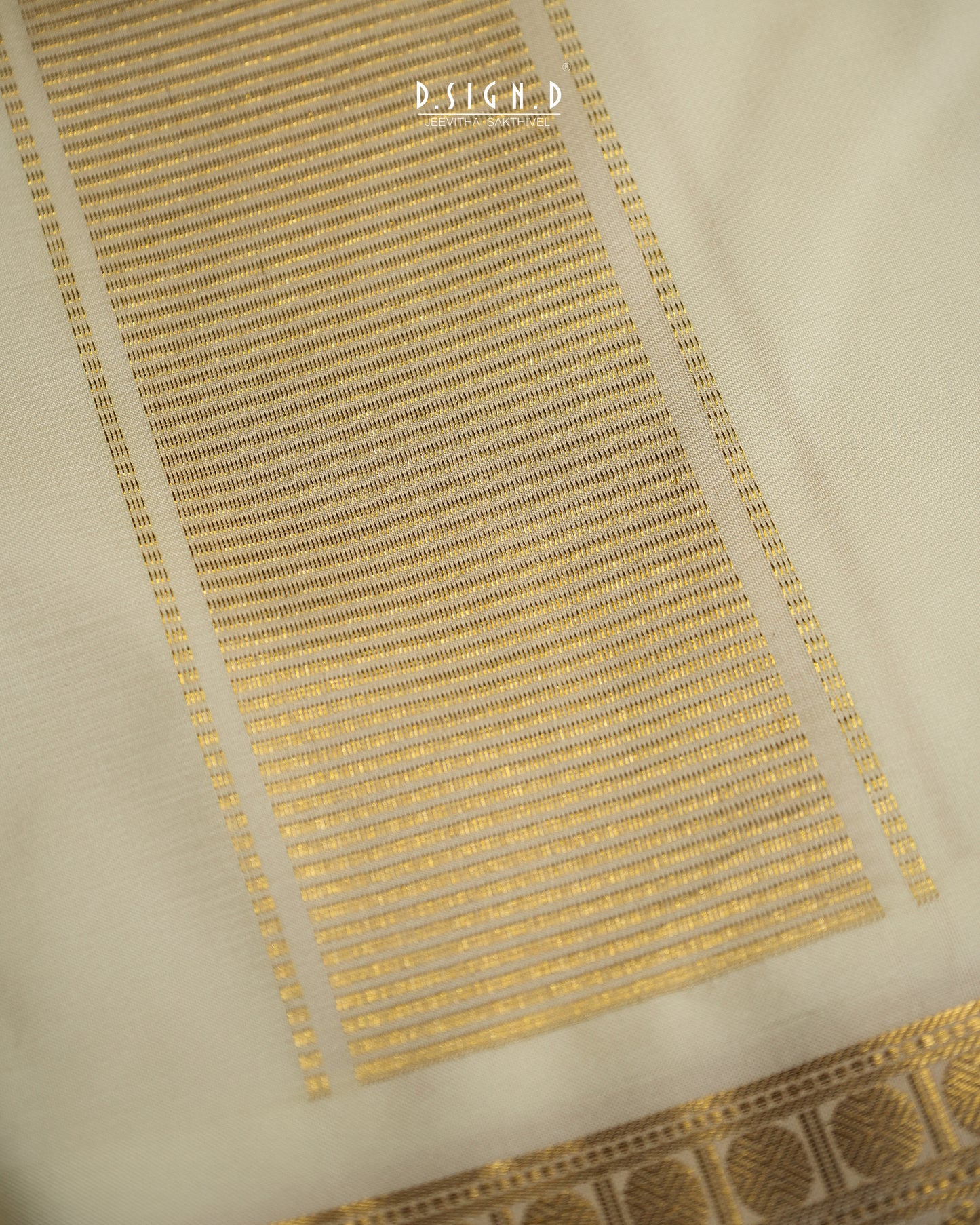 2G ZARI HANDLOOM -PICHWAI BORDER PURE SILK DHOTI - 9x5