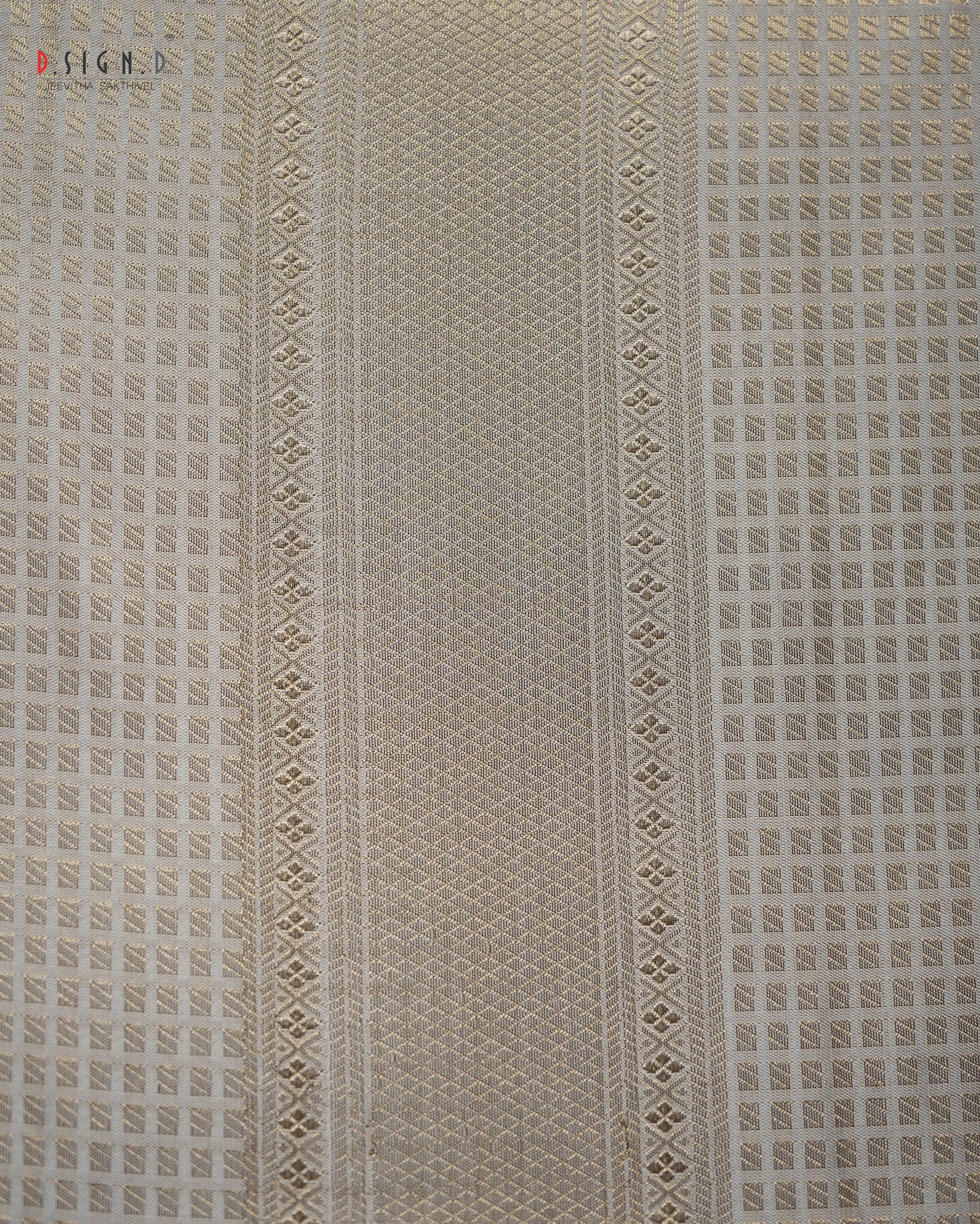WHITE PALLENQUIN ZARI CHECKS FINE SILK DHOTI SET