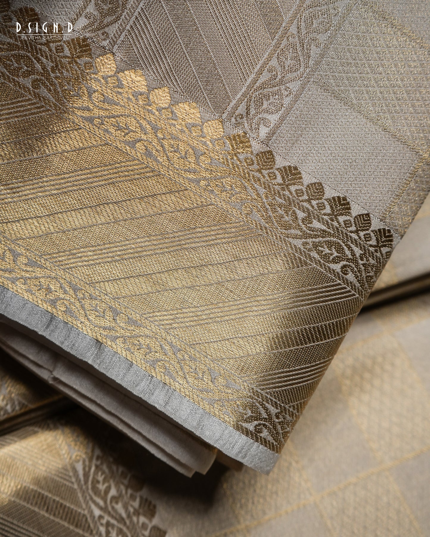 PARAMPARA WHITE TISSUE KATTAM FINE SILK DHOTI SET