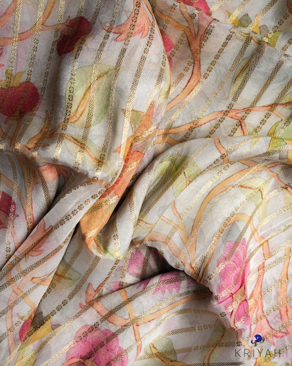IVORY FLORAL ZARI CREPE SAREE
