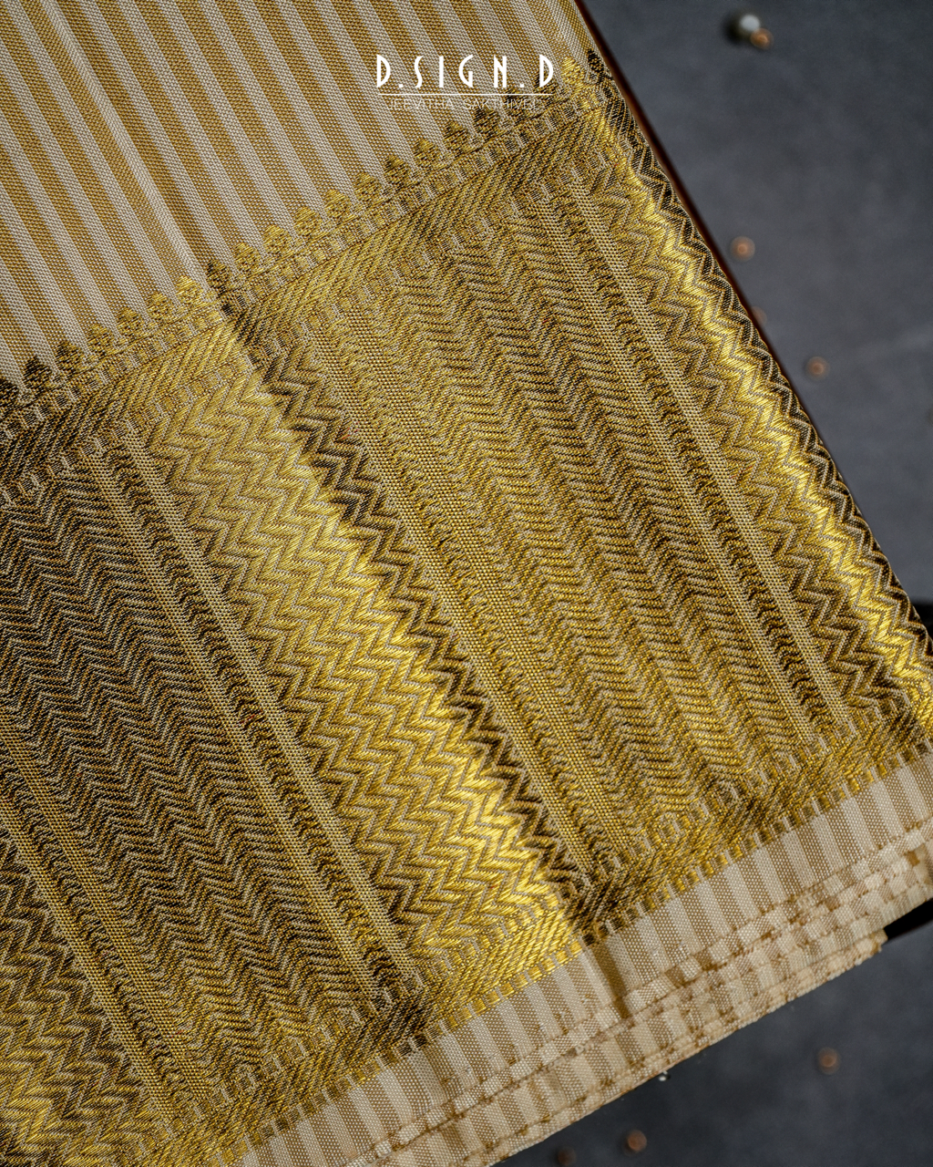 GOLD PURE SILK HANDLOOM STRIPED DHOTI