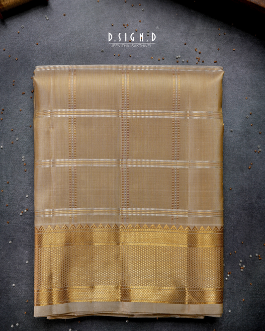 2G ZARI HANDLOOM CHECKS DHOTI & VASTRAM 9x5