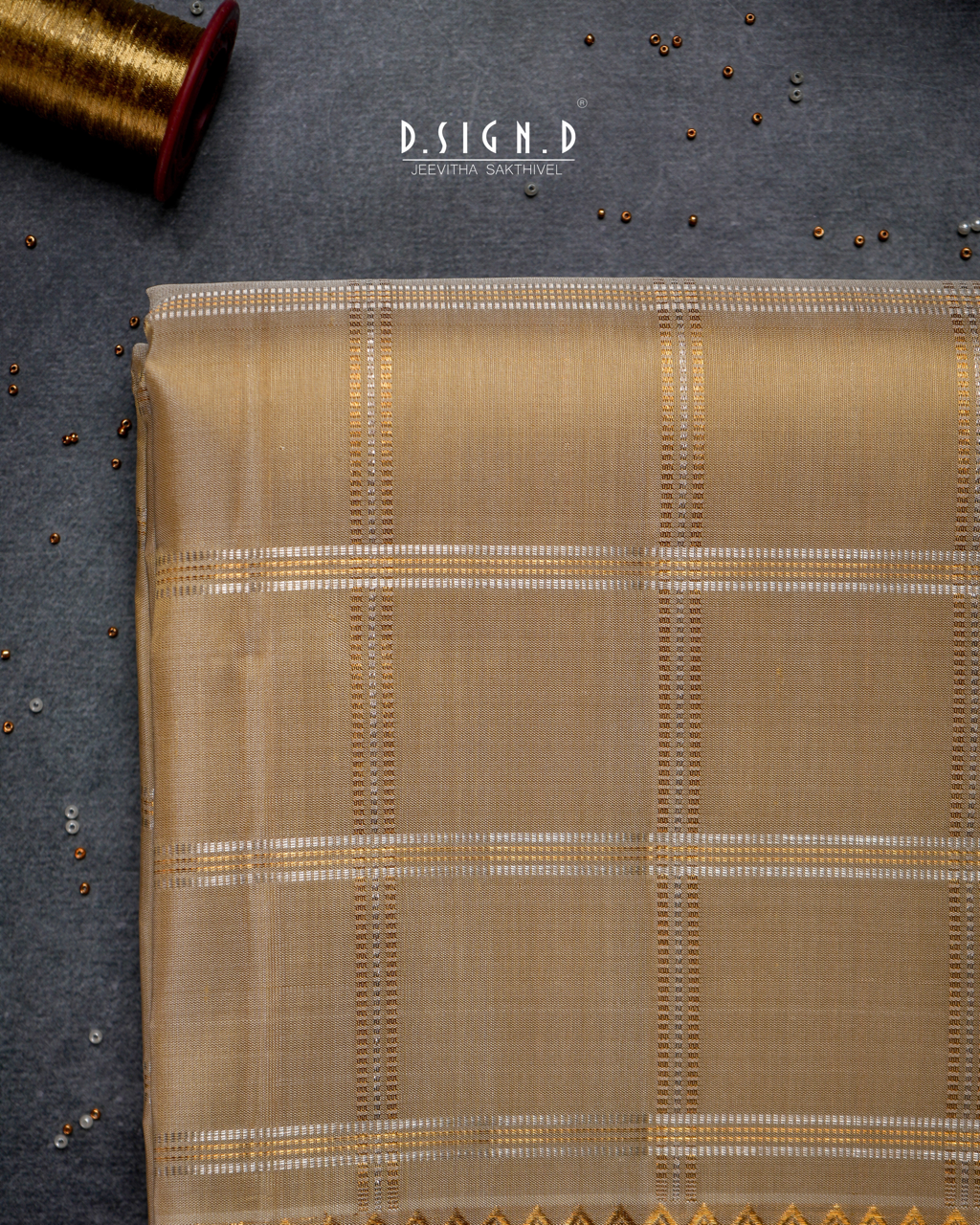 2G ZARI HANDLOOM CHECKS DHOTI & VASTRAM 9x5