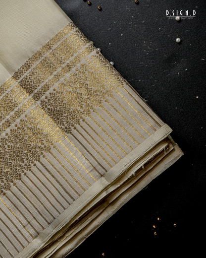 WHITE FLORAL STRIPES BORDER DHOTI&VASTRAM