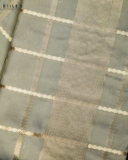 PISTA GREEN KATTAM FINE SILK DHOTI SET