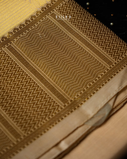 BLENDED SILK CLASSIC HANDLOOM DHOTI – GOLD