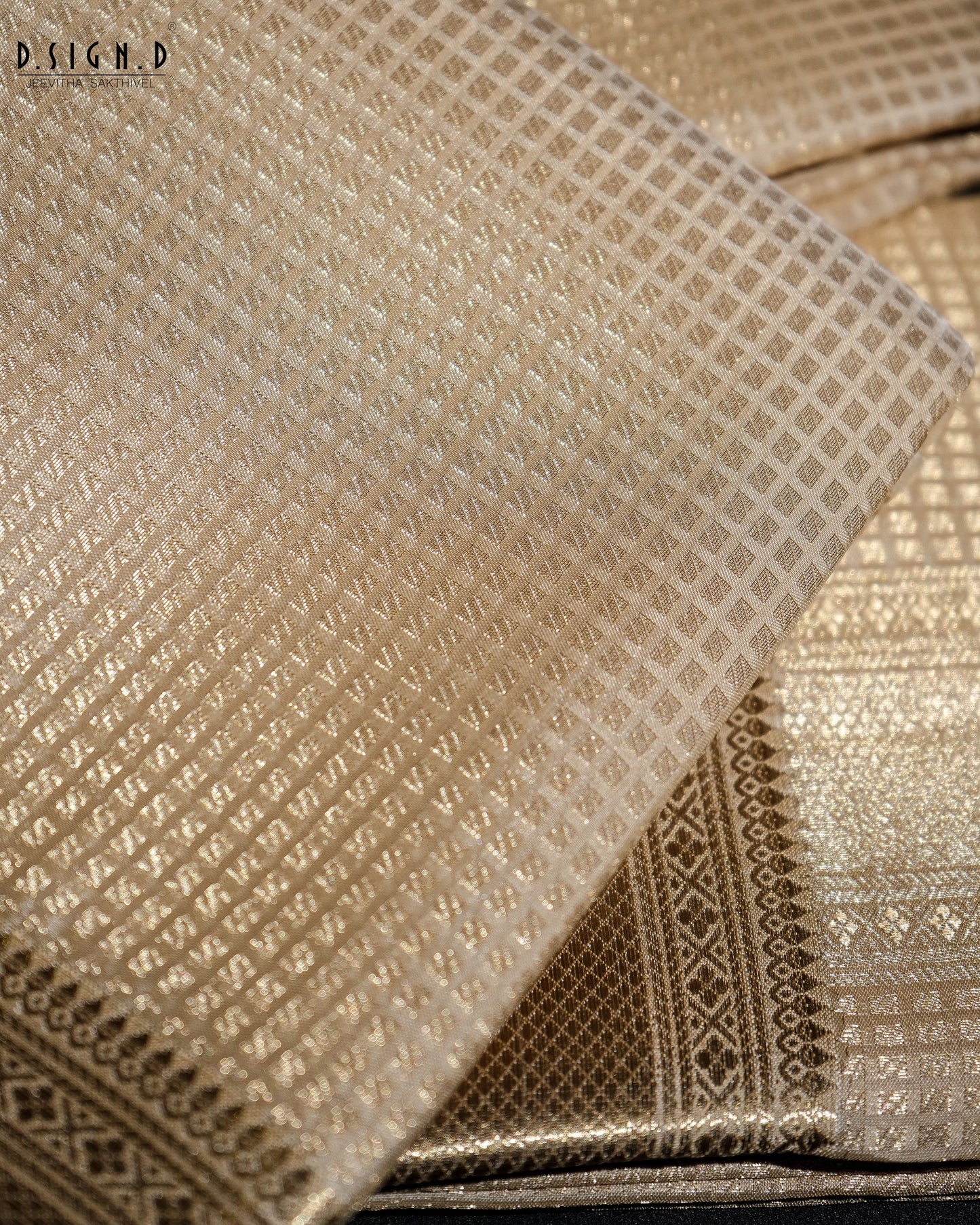 GOLD ZARI CHECK FINE SILK DHOTI SET