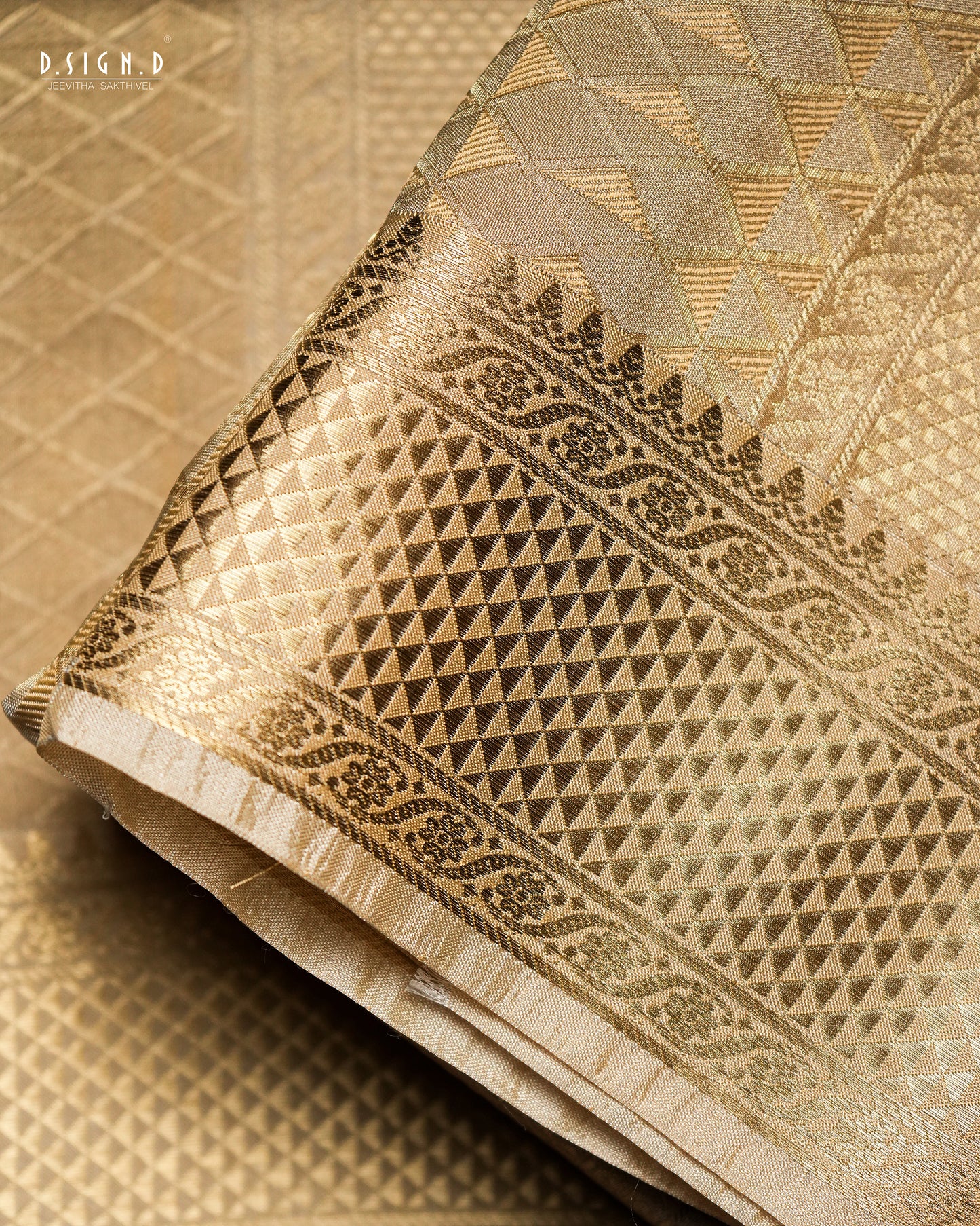 AISHWARYAM FINE SILK DHOTI SET - GOLD