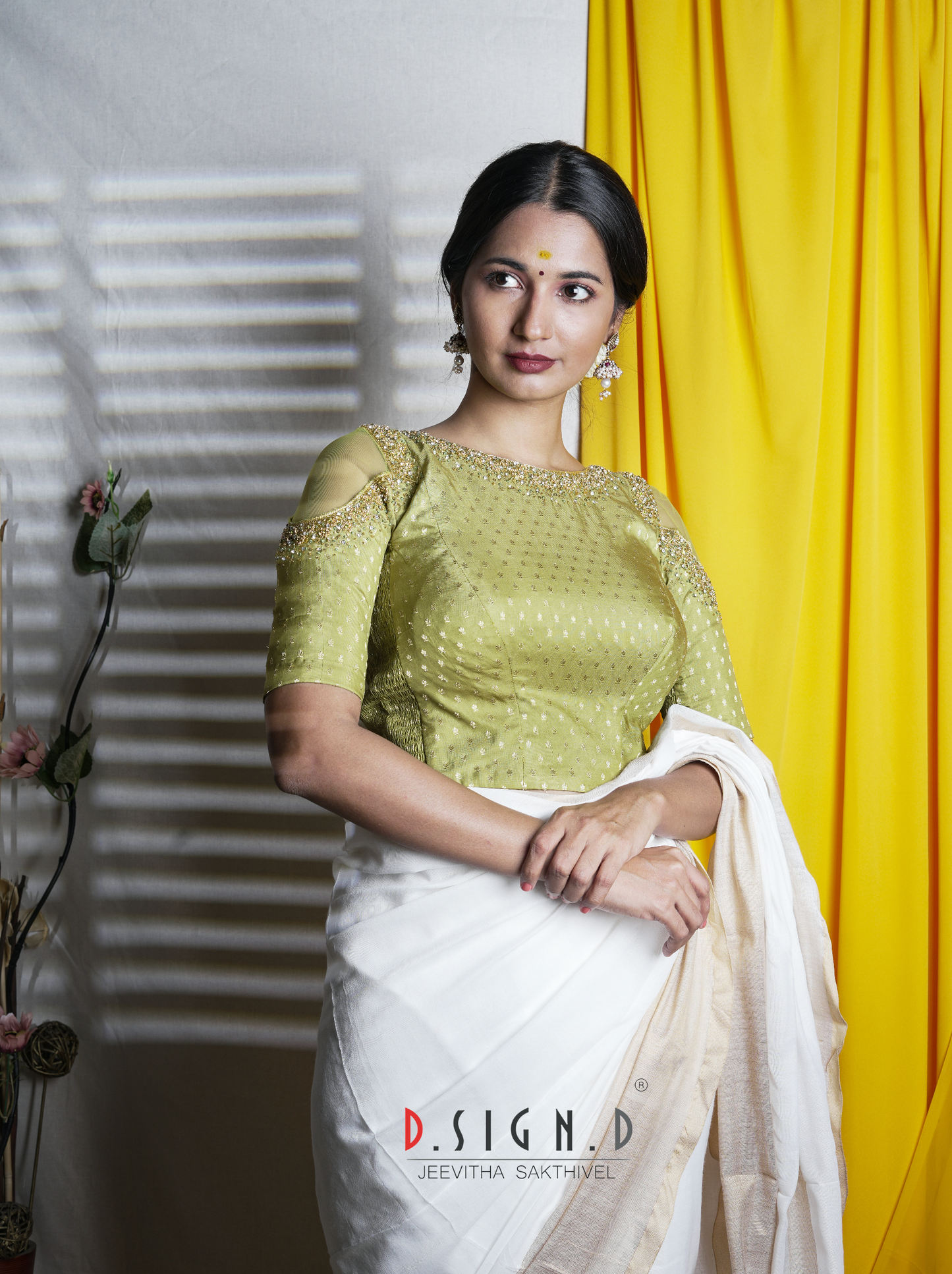 Nila Size flex Blouse - Olive green