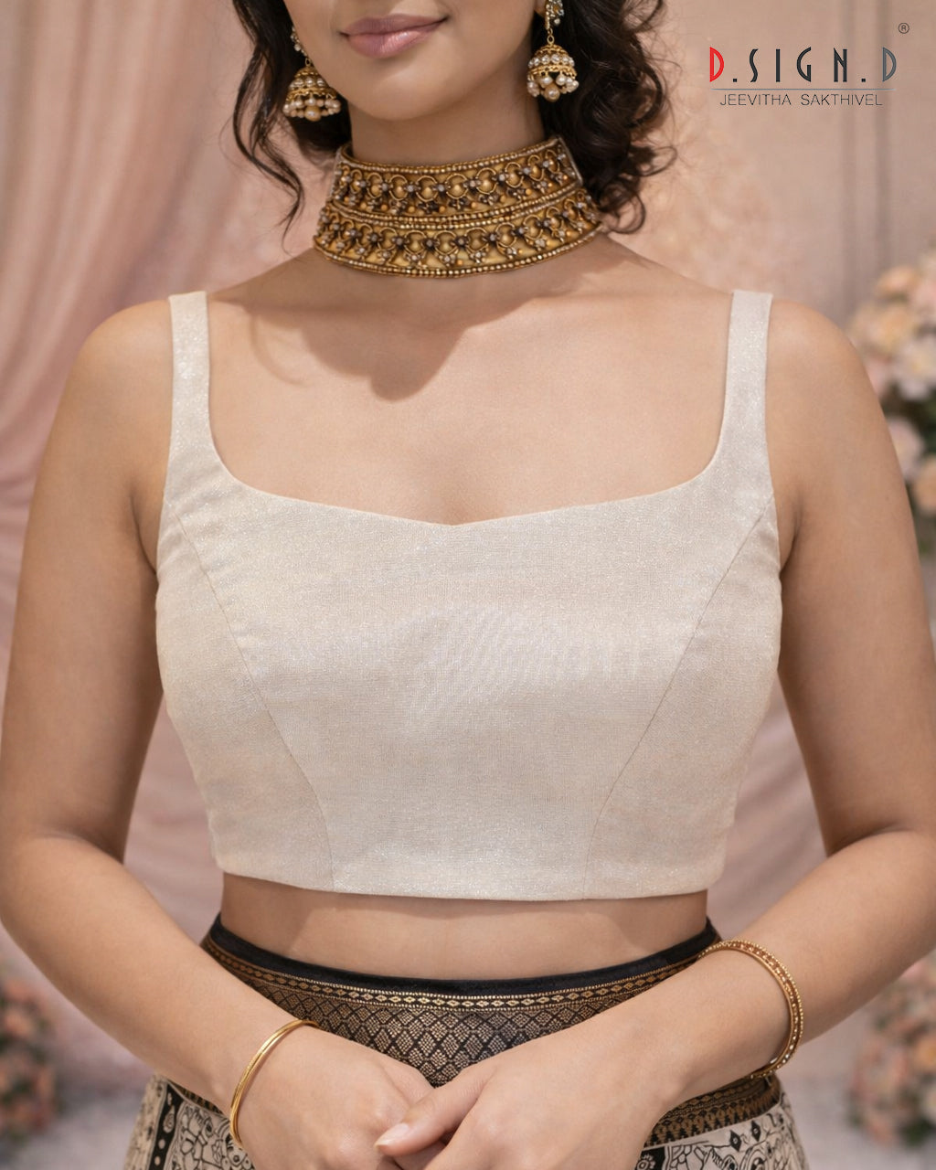 SUNDARI SLEEVELESS SIZE FLEX BLOUSE - SILVER