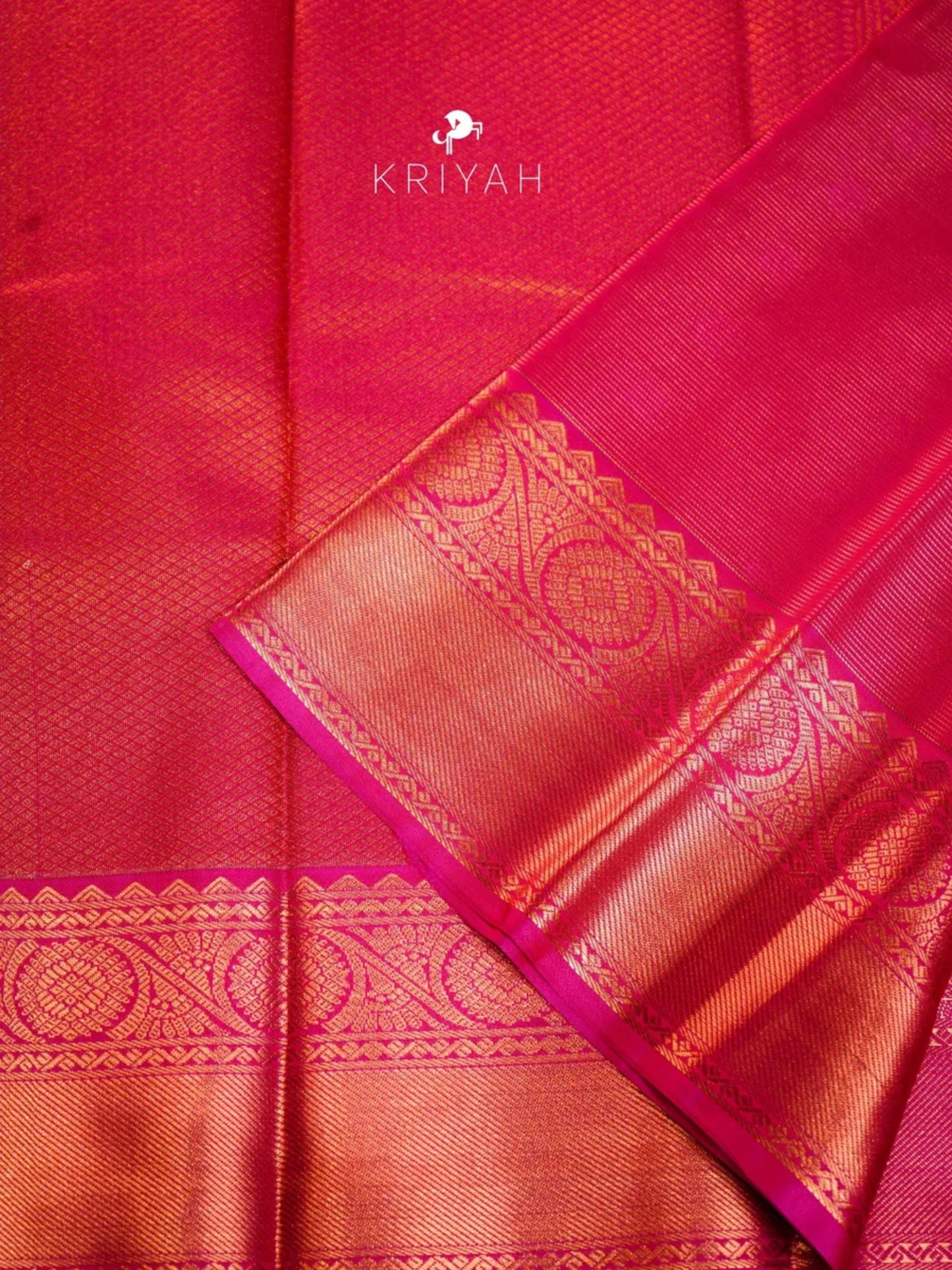 WHITE VAIRA OOSI SAREE