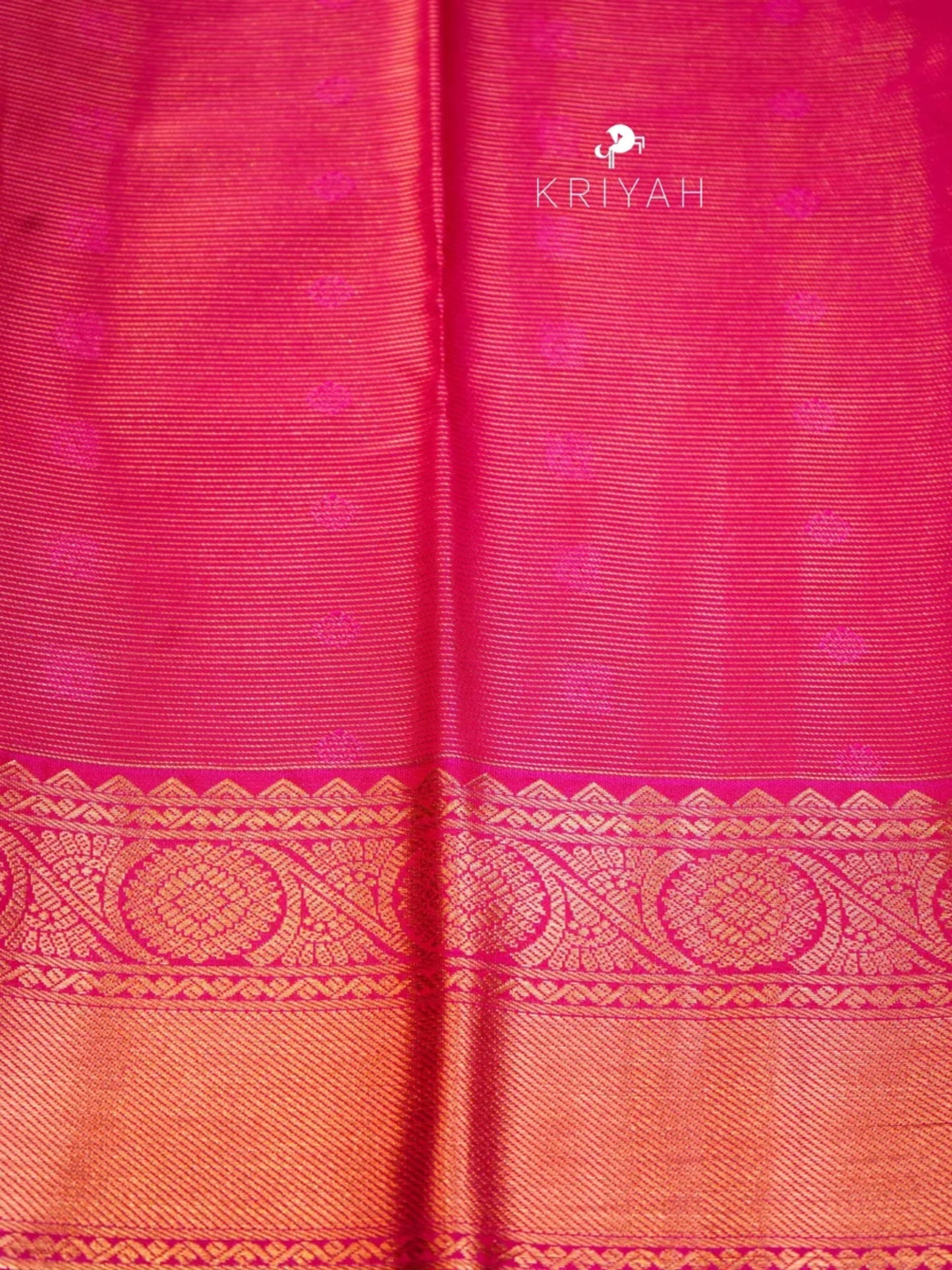 WHITE VAIRA OOSI SAREE