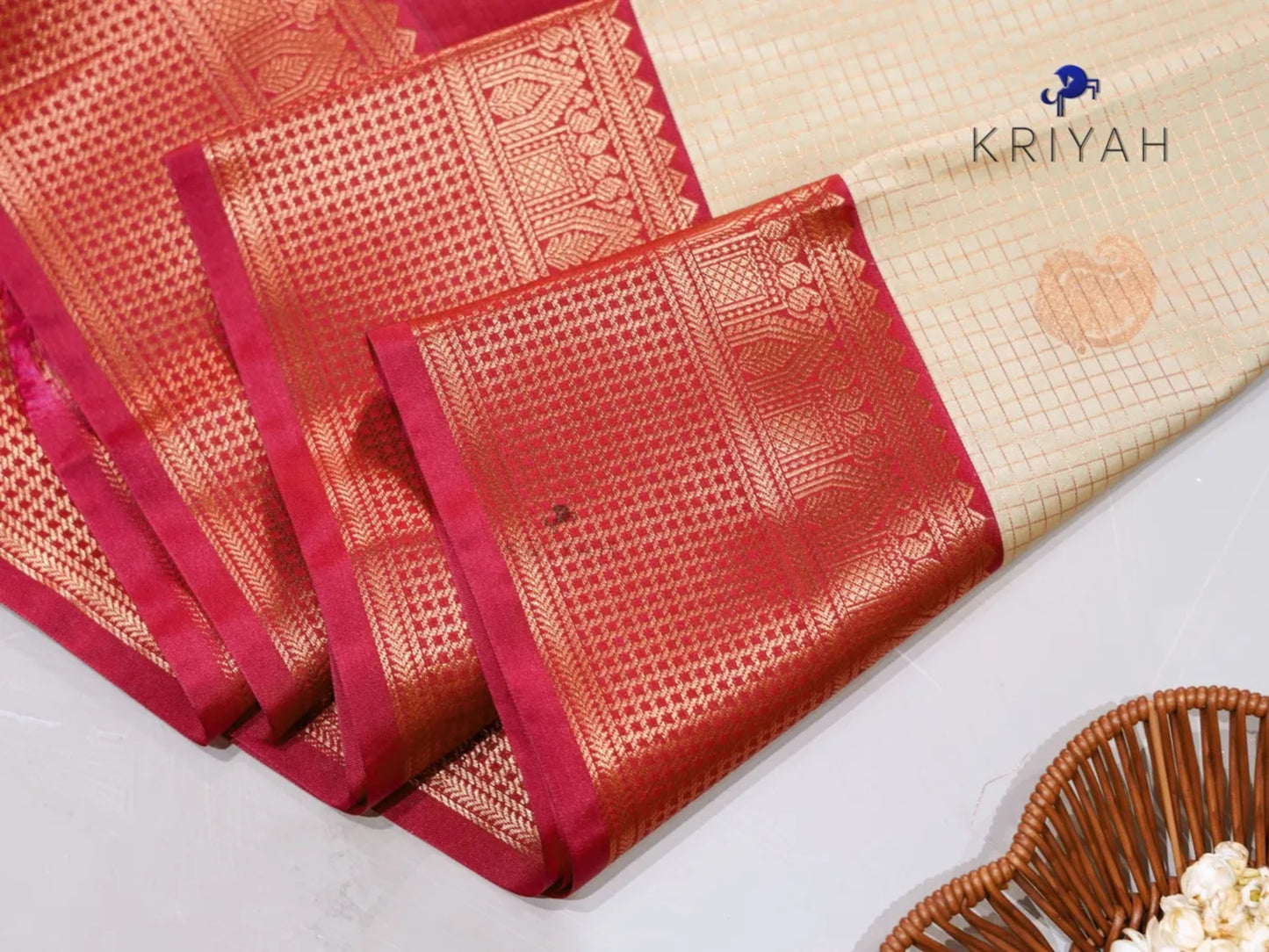 Oyster Grey Zari Kattam saree
