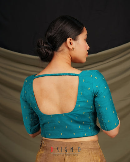 blue size flexible blouse with adjustable fit for daily wear
